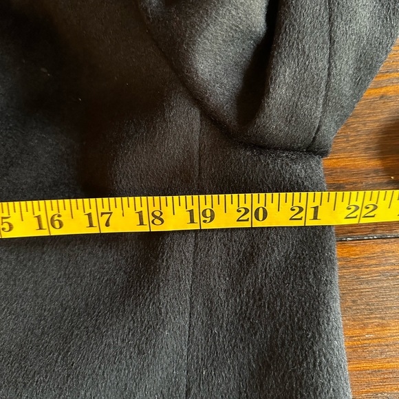 Vintage Alorna Wool Trench Coat - Picture 9 of 10